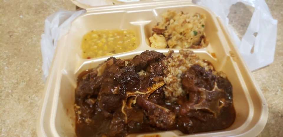 Oxtails & Gravy
